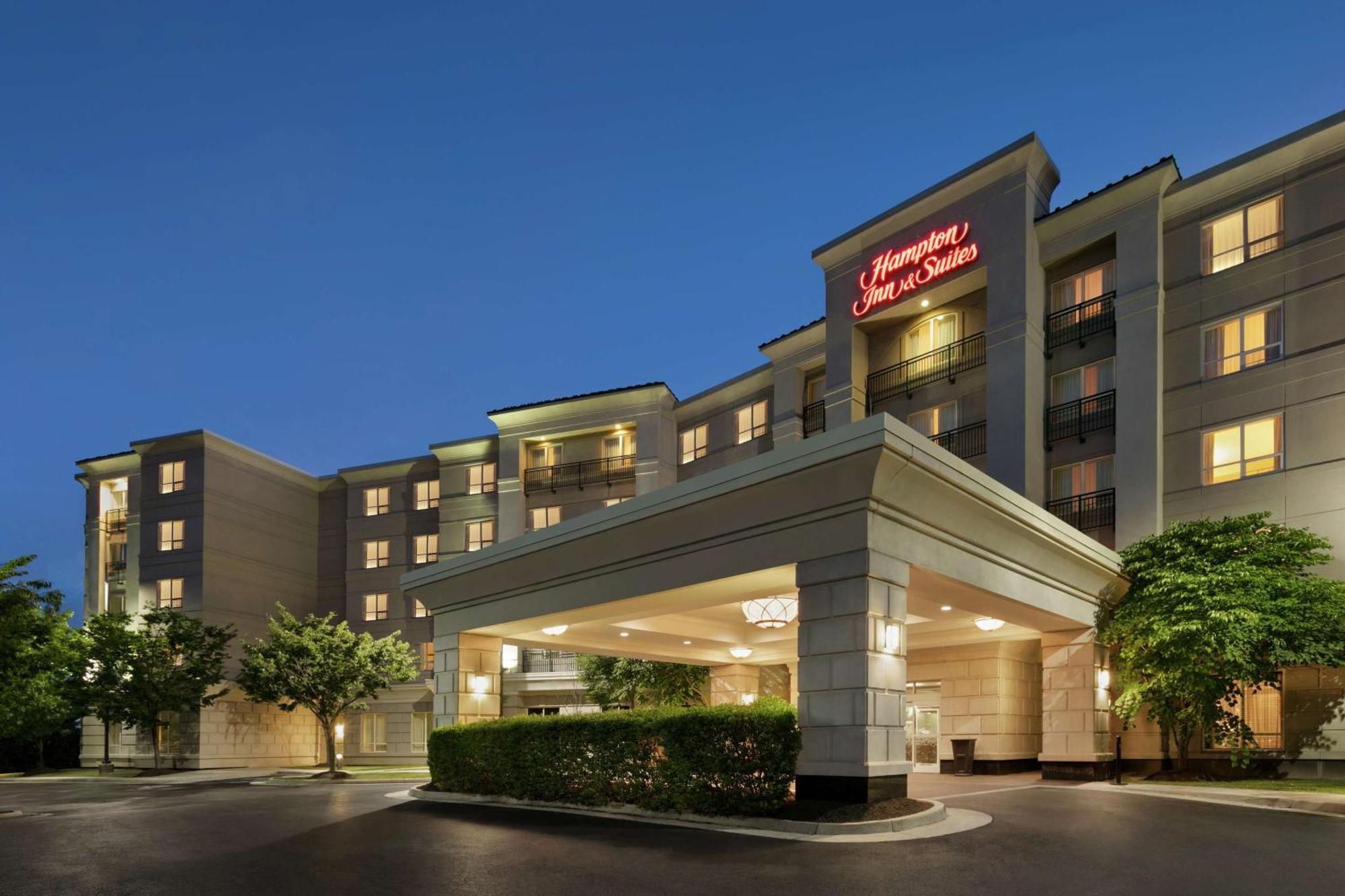 Hampton Inn & Suites Washington-Dulles International Airport Sterling Exterior photo